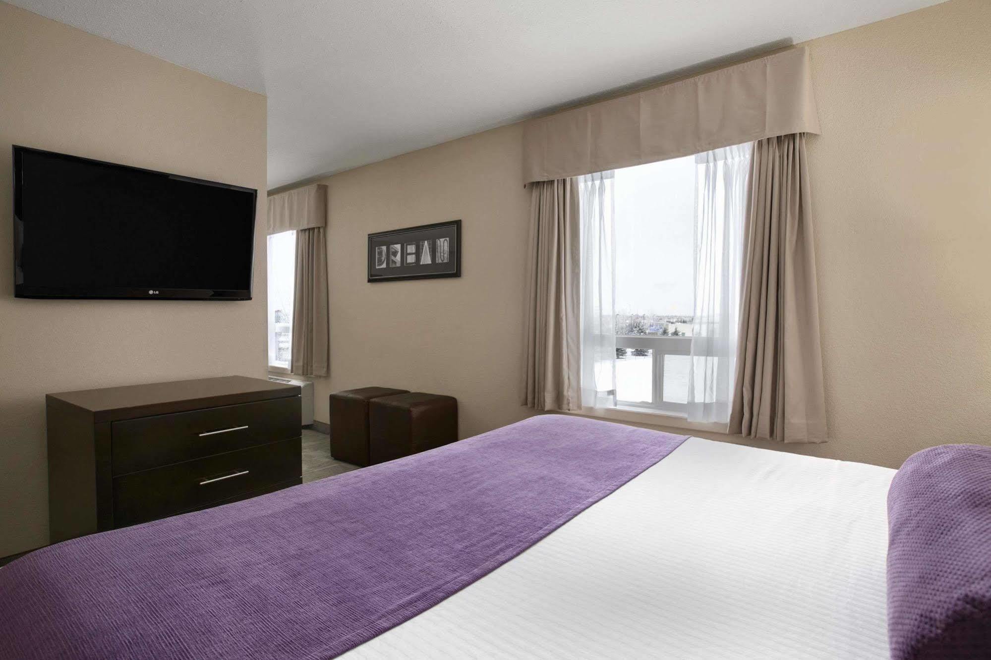 Days Inn By Wyndham Ρεγκίνα Εξωτερικό φωτογραφία